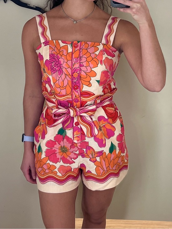 House of Harlow 1960 Dresses & Skirts - House of Harlow 1960 Pink & Orange Floral Romper